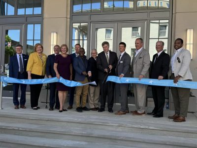 Click to view Huntsville Mayor Tommy Battle, City officials cut ribbon to open ?100-year? City Hall